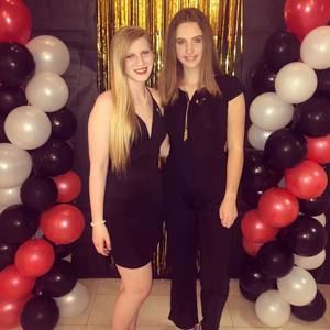 Meet your Posher, Elizabeth